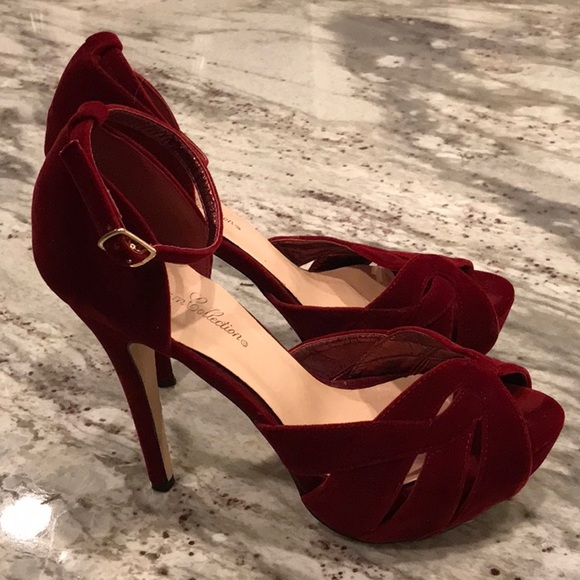 Red velvet heels 8 - Picture 1 of 5
